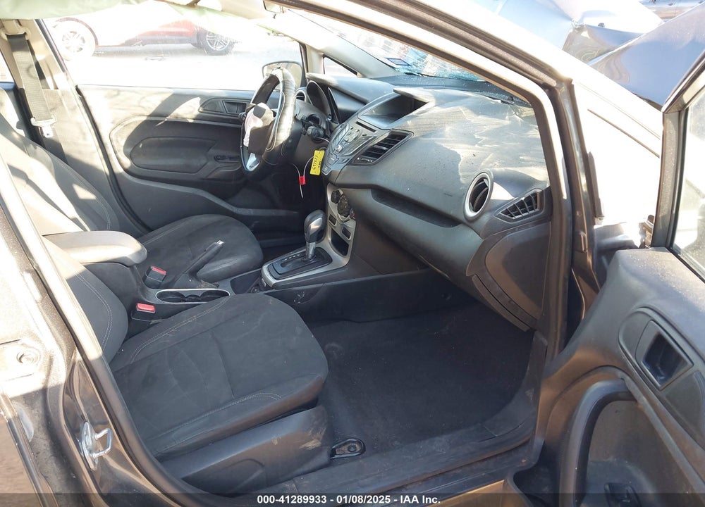 2018 FORD FIESTA SE VIN: 3FADP4EJ5JM128082
