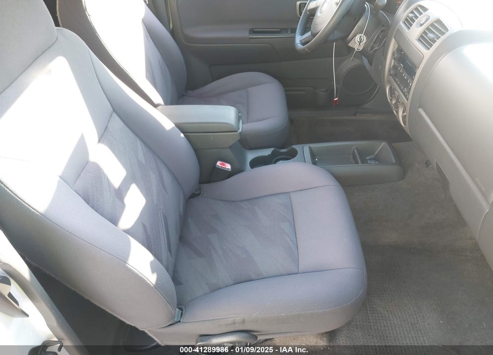 2005 CHEVROLET COLORADO LS VIN: 1GCCS196258286964