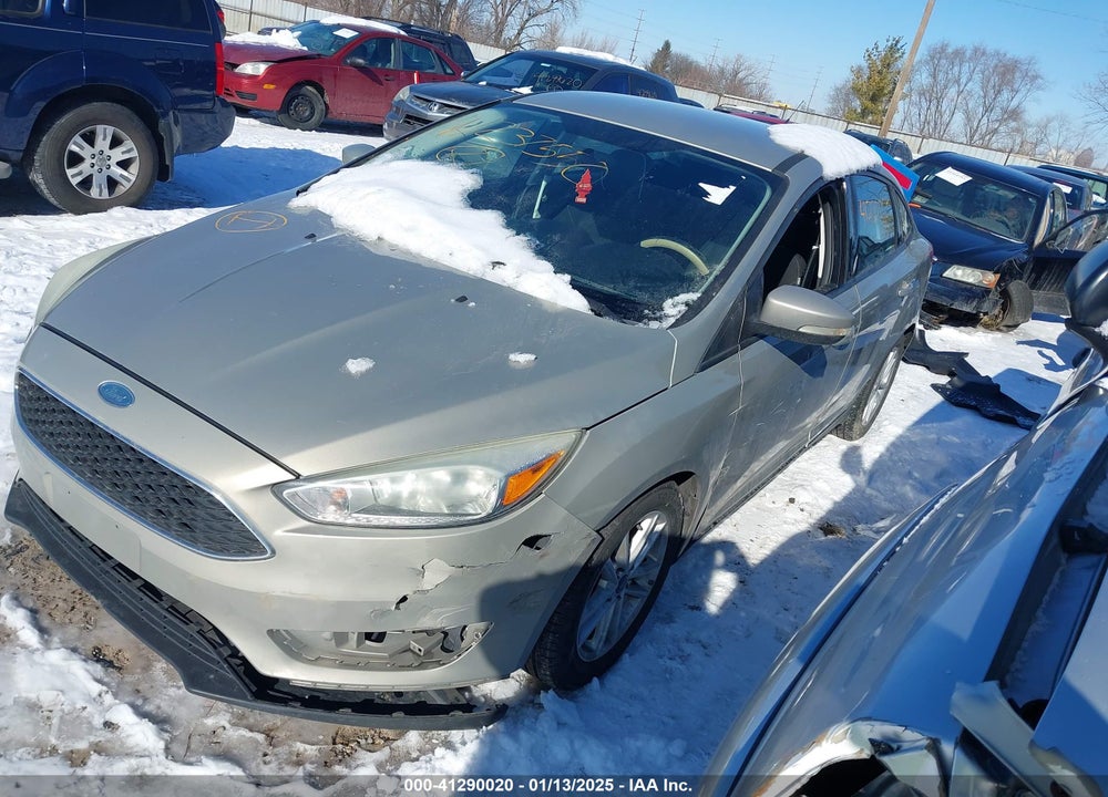 2016 FORD FOCUS VIN: 1FADP3F2XGL365713