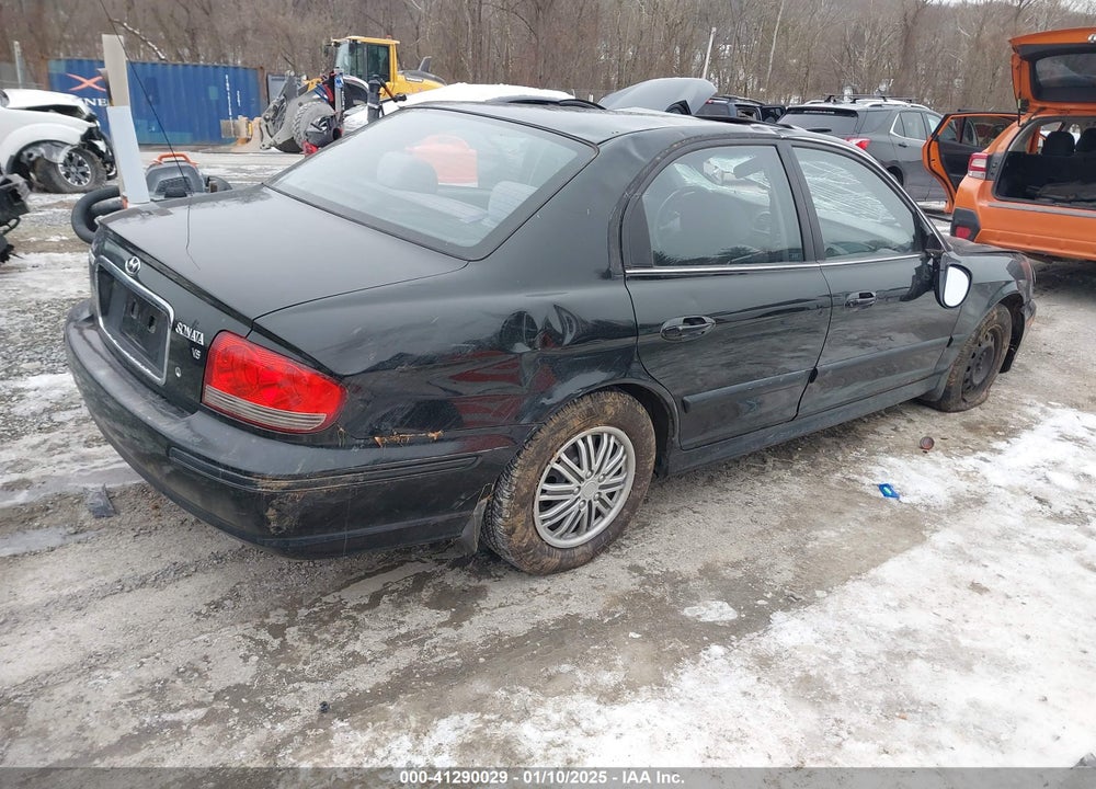 2003 HYUNDAI SONATA BASE W/2.7L V6 VIN: KMHWF25H73A801568