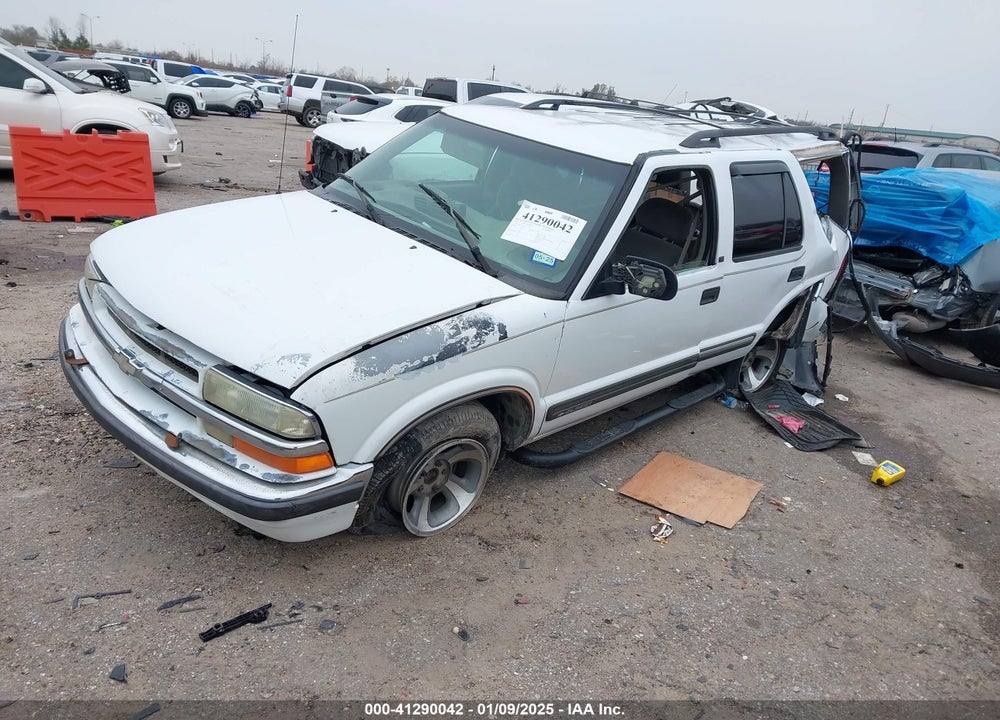 2001 CHEVROLET BLAZER LT VIN: 1GNCS13W412137131