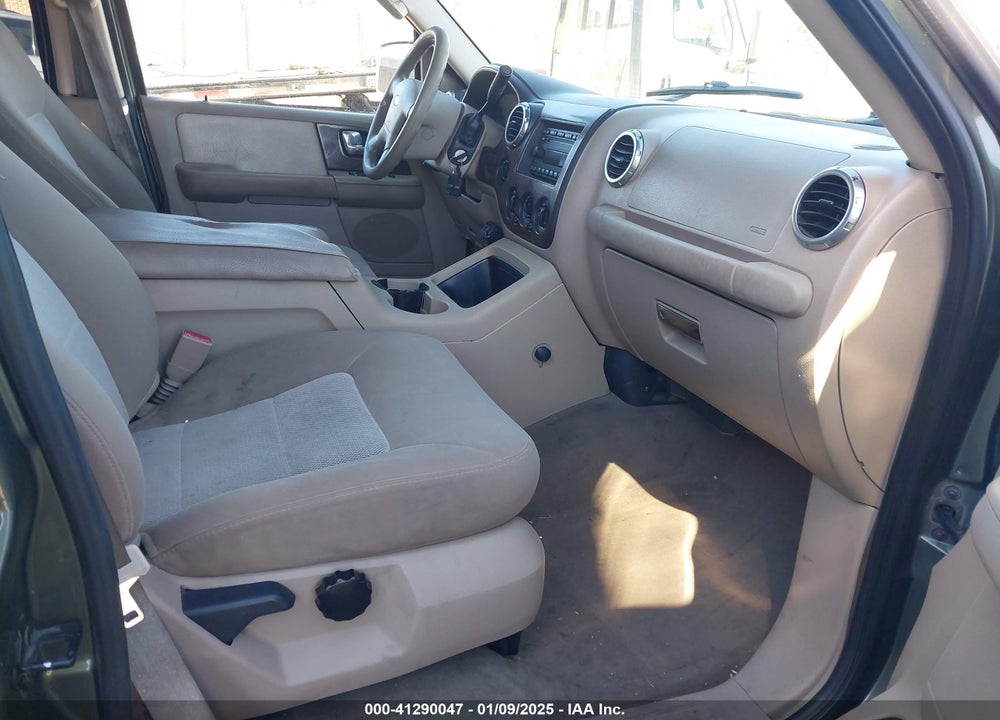 2003 FORD EXPEDITION XLT VIN: 1FMFU16W93LB08888