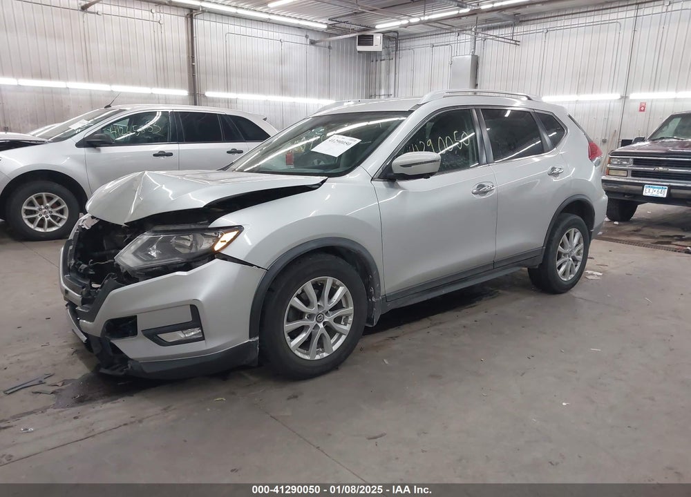 2017 NISSAN ROGUE SV VIN: KNMAT2MVXHP595097