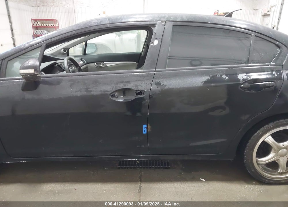 2013 HONDA CIVIC HYBRID VIN: 19XFB4F27DE200522