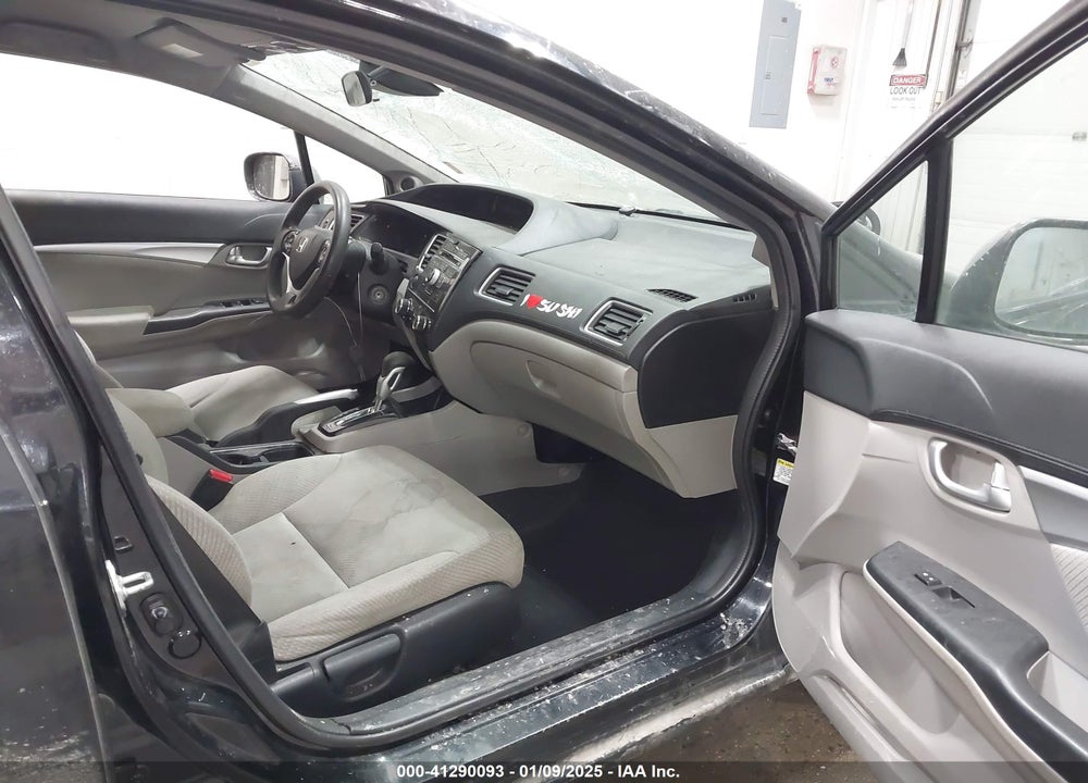 2013 HONDA CIVIC HYBRID VIN: 19XFB4F27DE200522