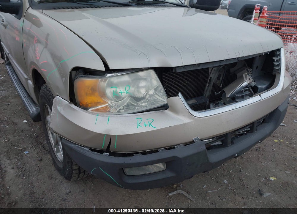 2004 FORD EXPEDITION NBX/XLT VIN: 1FMPU16L64LA31845