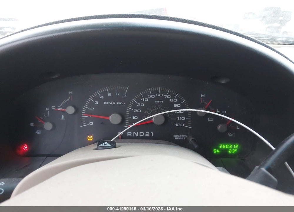 2004 FORD EXPEDITION NBX/XLT VIN: 1FMPU16L64LA31845