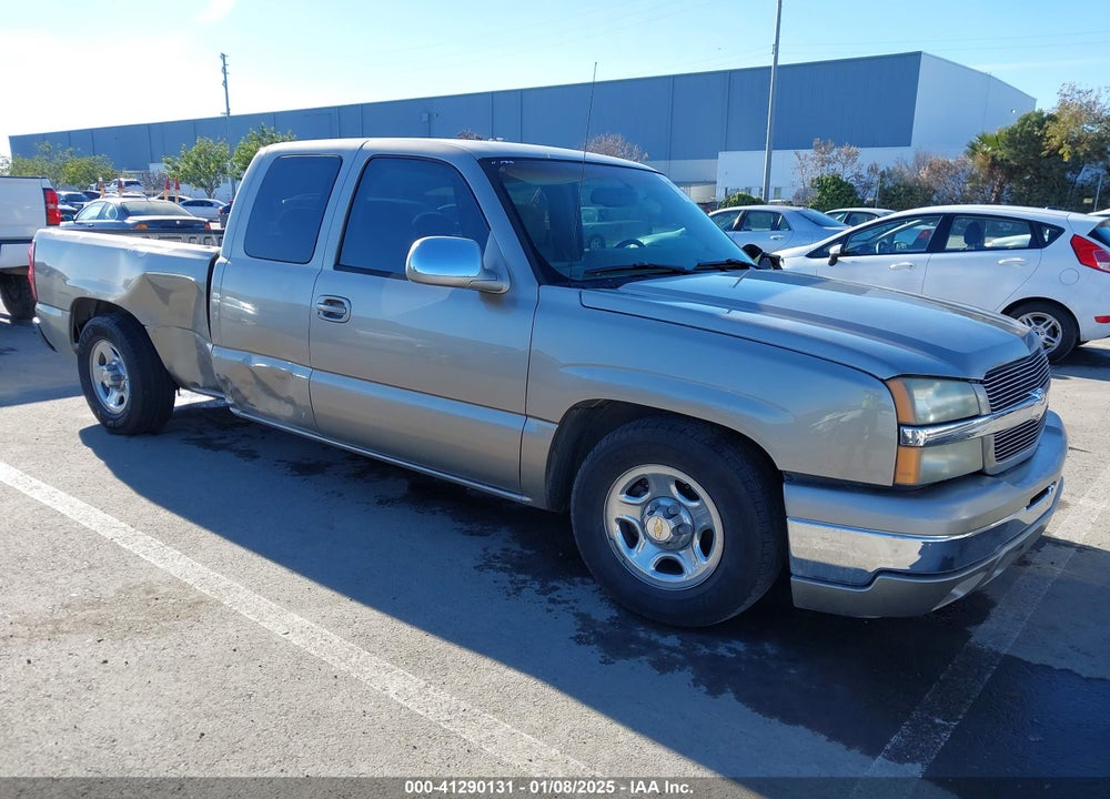 2003 CHEVROLET SILVERADO 1500 LS VIN: 2GCEC19VX31392219