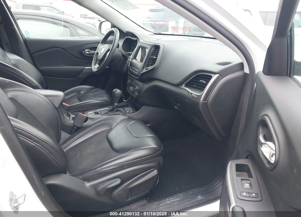 2020 JEEP CHEROKEE LATITUDE PLUS FWD VIN: 1C4PJLLB3LD543821