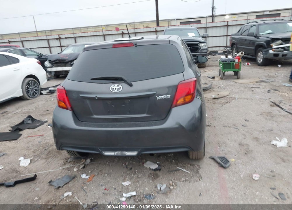 2017 TOYOTA YARIS VIN: VNKKTUD31HA082801