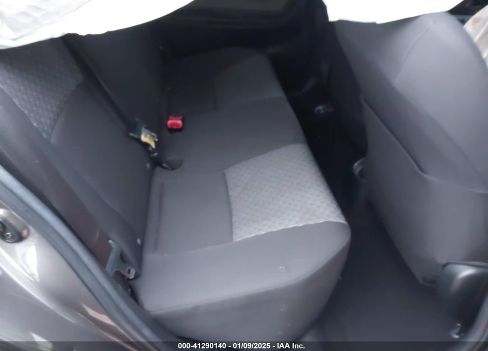 2017 TOYOTA YARIS VIN: VNKKTUD31HA082801