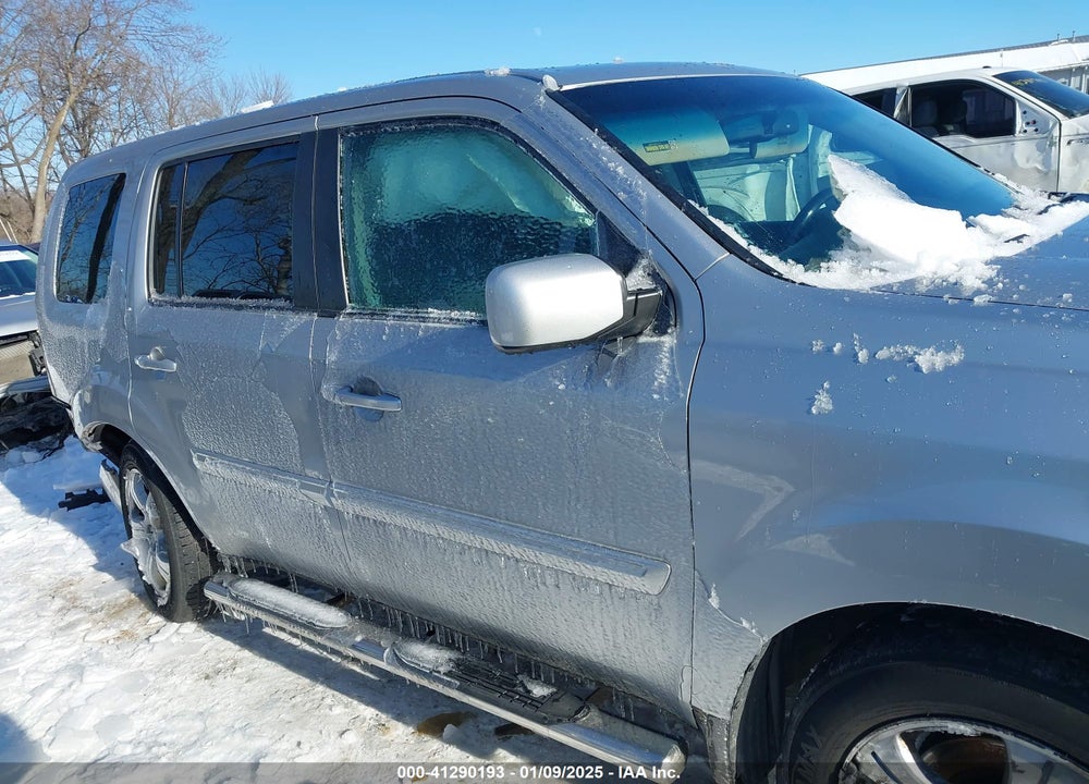 2012 HONDA PILOT EX-L VIN: 5FNYF4H54CB049037