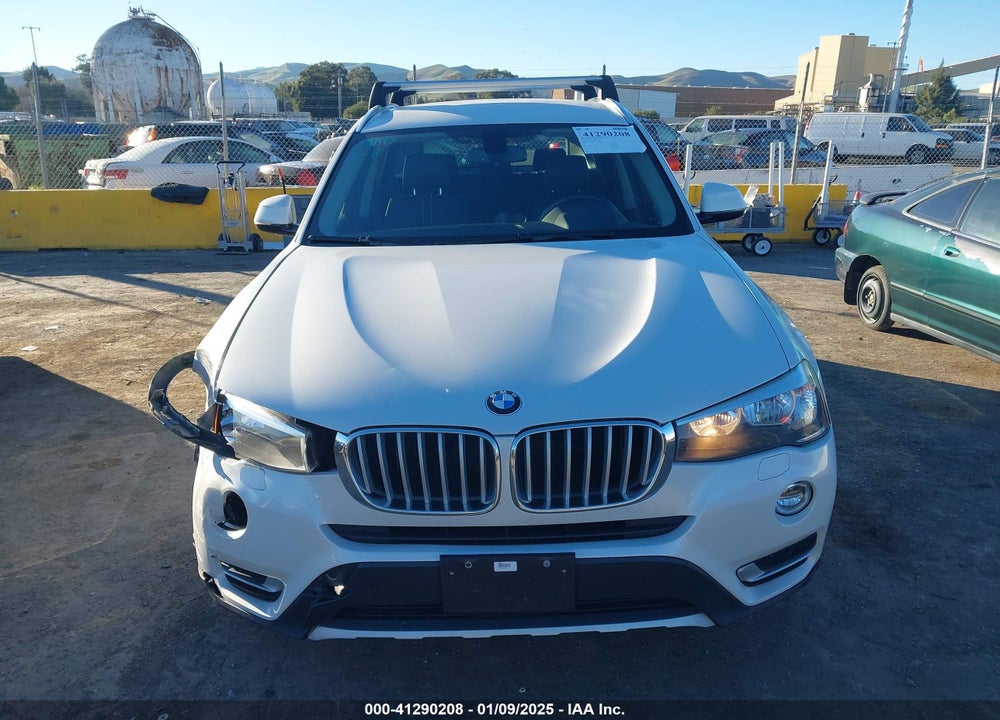 2017 BMW X3 XDRIVE28I VIN: 5UXWX9C36H0T16495