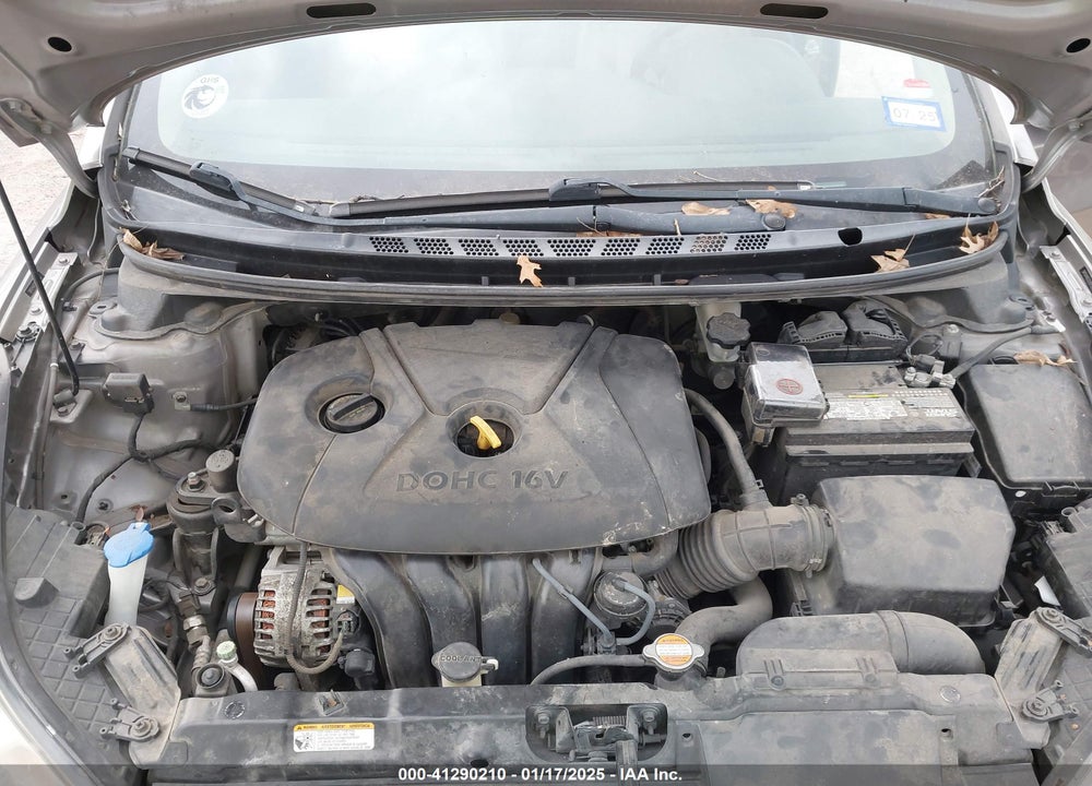 2012 HYUNDAI ELANTRA VIN: 5NPDH4AE0CH091595