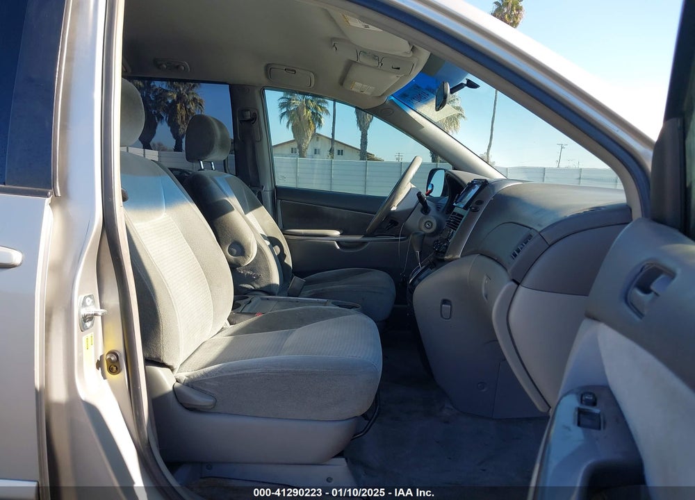 2006 TOYOTA SIENNA CE VIN: 5TDZA23C36S440306