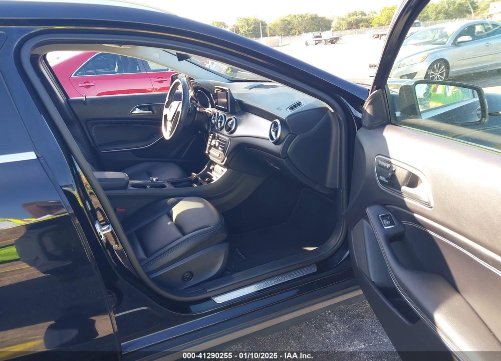 2015 MERCEDES-BENZ GLA 250 VIN: WDCTG4EBXFJ176660