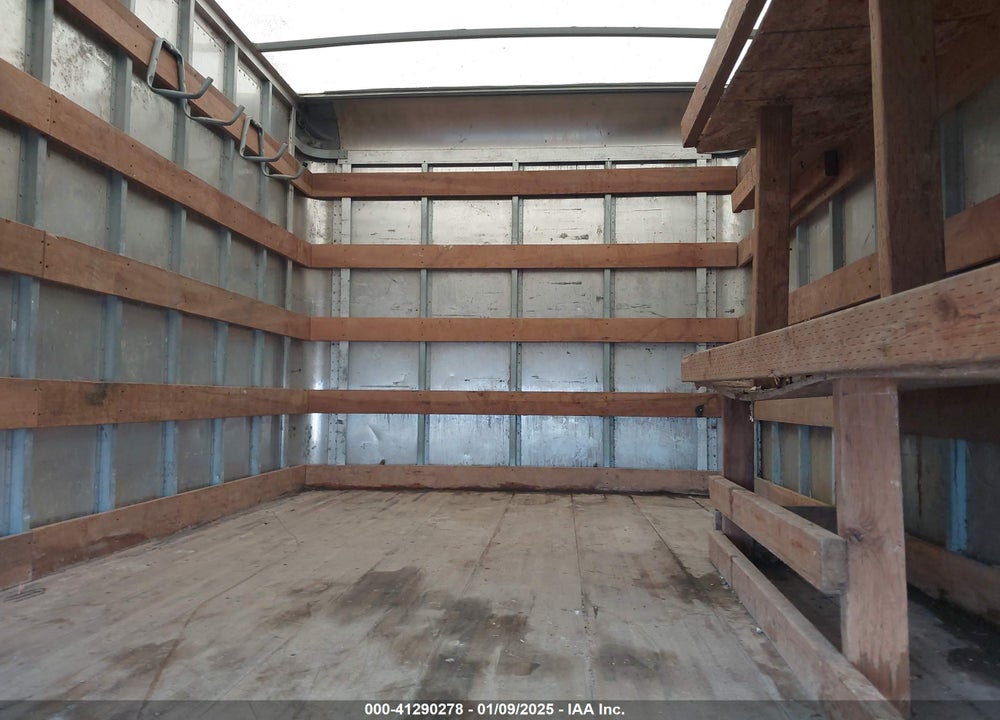 2020 ISUZU NPR HD VIN: 54DC4W1B4LS803239