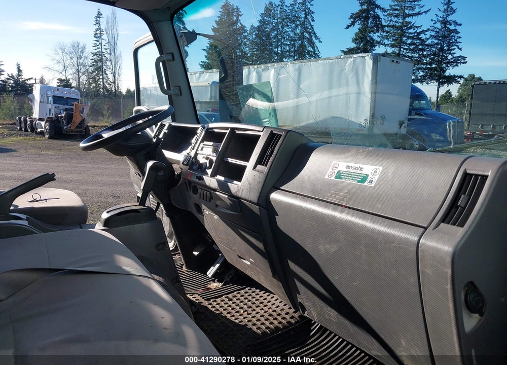 2020 ISUZU NPR HD VIN: 54DC4W1B4LS803239