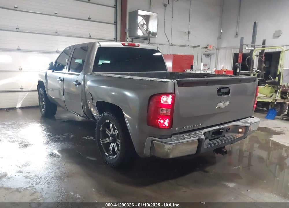 2008 CHEVROLET SILVERADO VIN: 2GCEK13M681176328