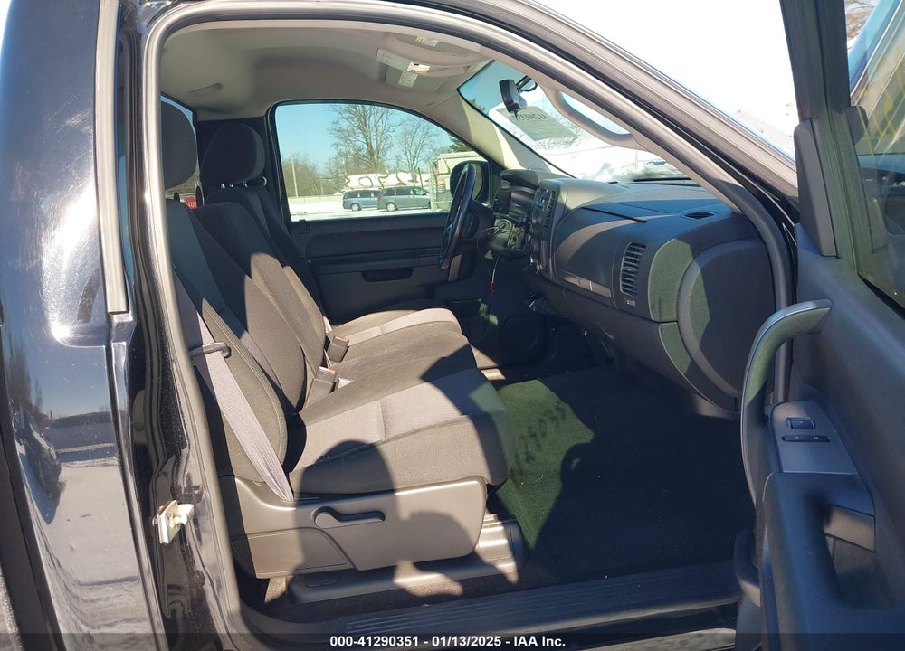 2011 GMC SIERRA 1500 SLE VIN: 1GTN2VE00BZ328393