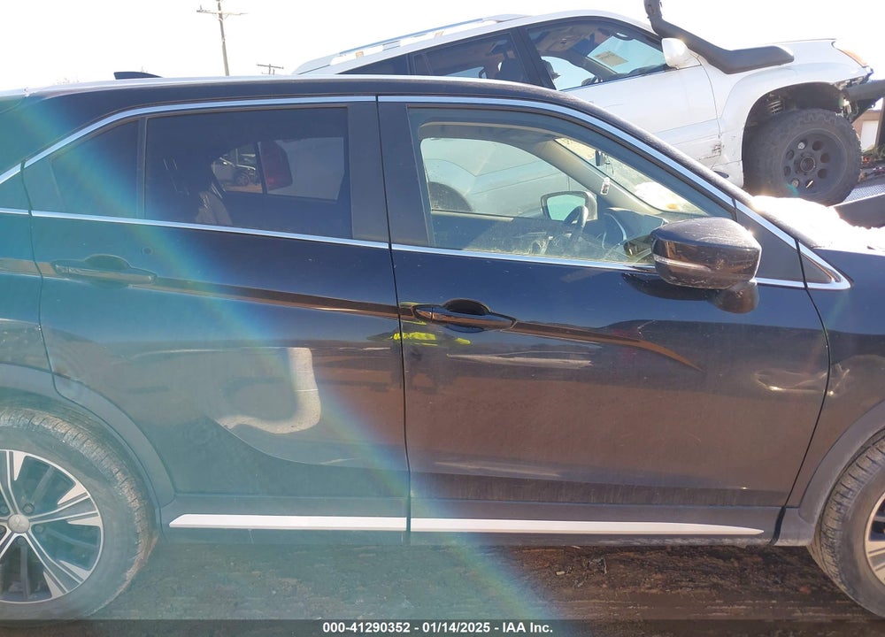 2018 MITSUBISHI ECLIPSE CROSS SE VIN: JA4AT5AA9JZ038141
