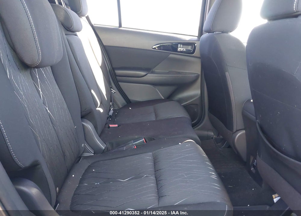 2018 MITSUBISHI ECLIPSE CROSS SE VIN: JA4AT5AA9JZ038141