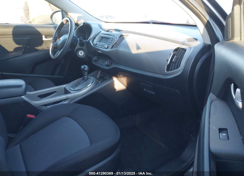 2016 KIA SPORTAGE LX VIN: KNDPB3AC8G7816197