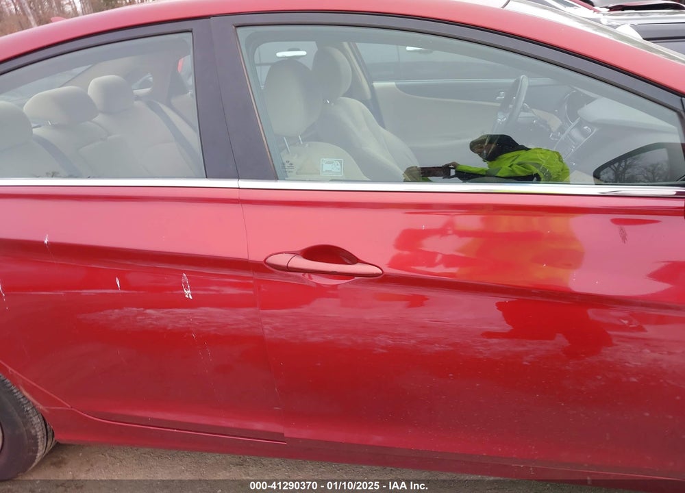 2011 HYUNDAI SONATA GLS VIN: 5NPEB4AC7BH126183