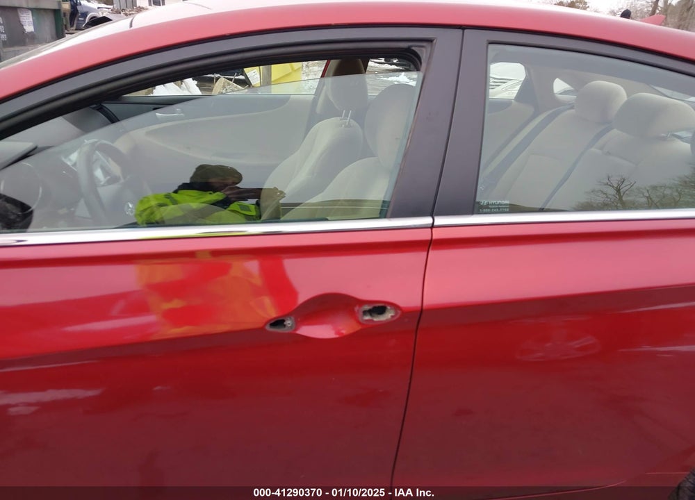 2011 HYUNDAI SONATA GLS VIN: 5NPEB4AC7BH126183