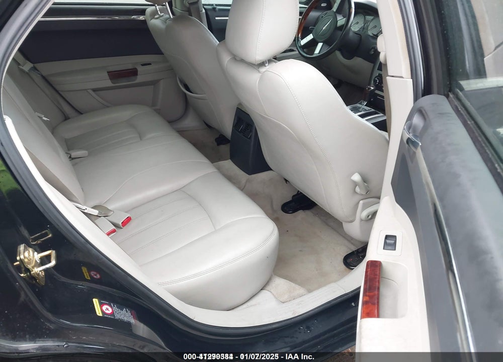 2005 CHRYSLER 300C VIN: 2C3AA63H25H657797