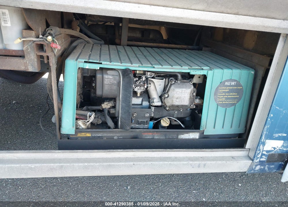 1996 CHEVROLET P30 VIN: 1GBKP37F0T3303075