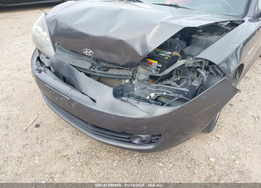 2008 HYUNDAI TIBURON GS VIN: KMHHM66D18U282699