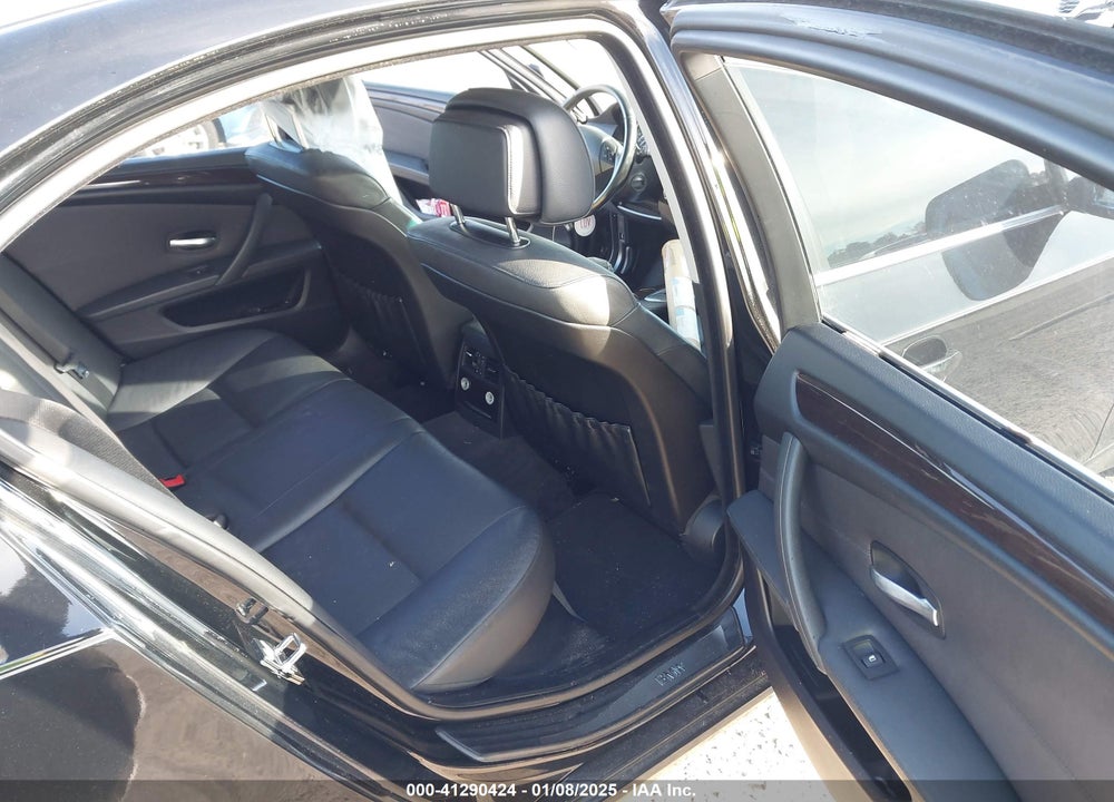2010 BMW 528I VIN: WBANU5C53AC125232