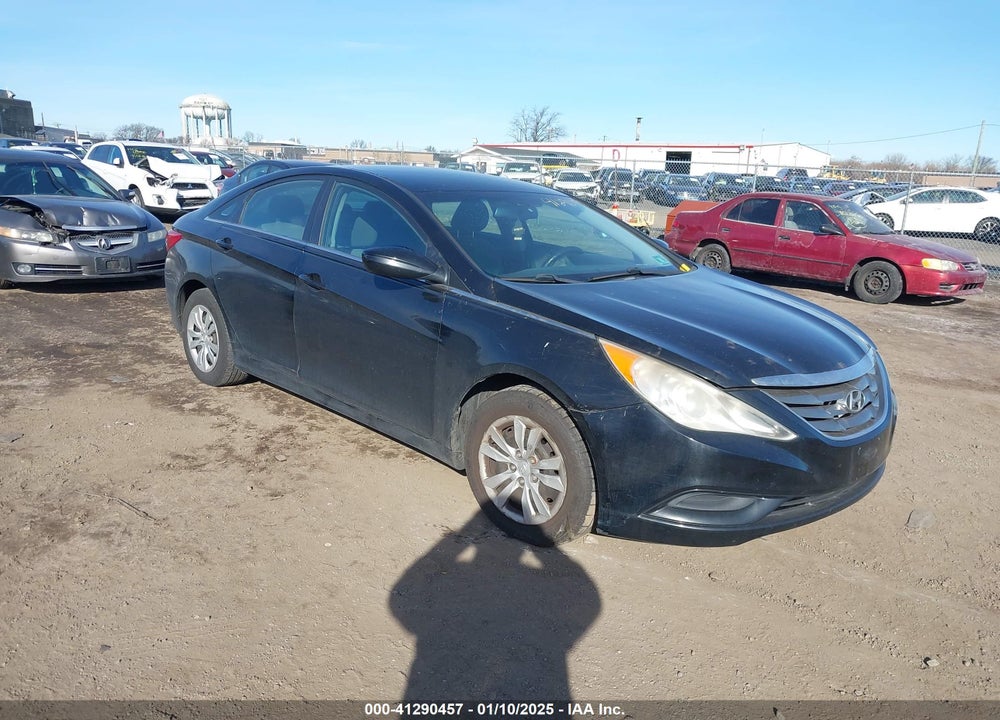 2012 HYUNDAI SONATA GLS VIN: 5NPEB4AC9CH457526