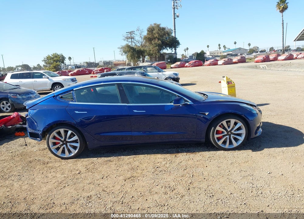 2018 TESLA MODEL 3 VIN: 5YJ3E1EB8JF151475