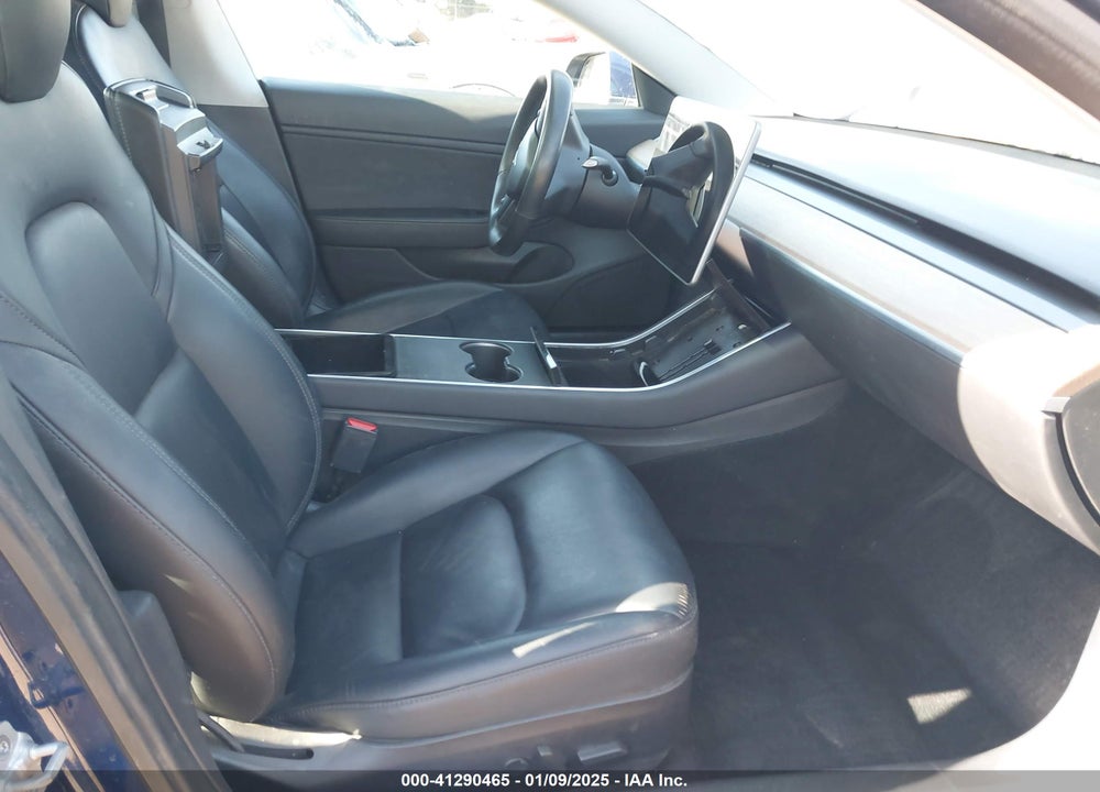 2018 TESLA MODEL 3 VIN: 5YJ3E1EB8JF151475