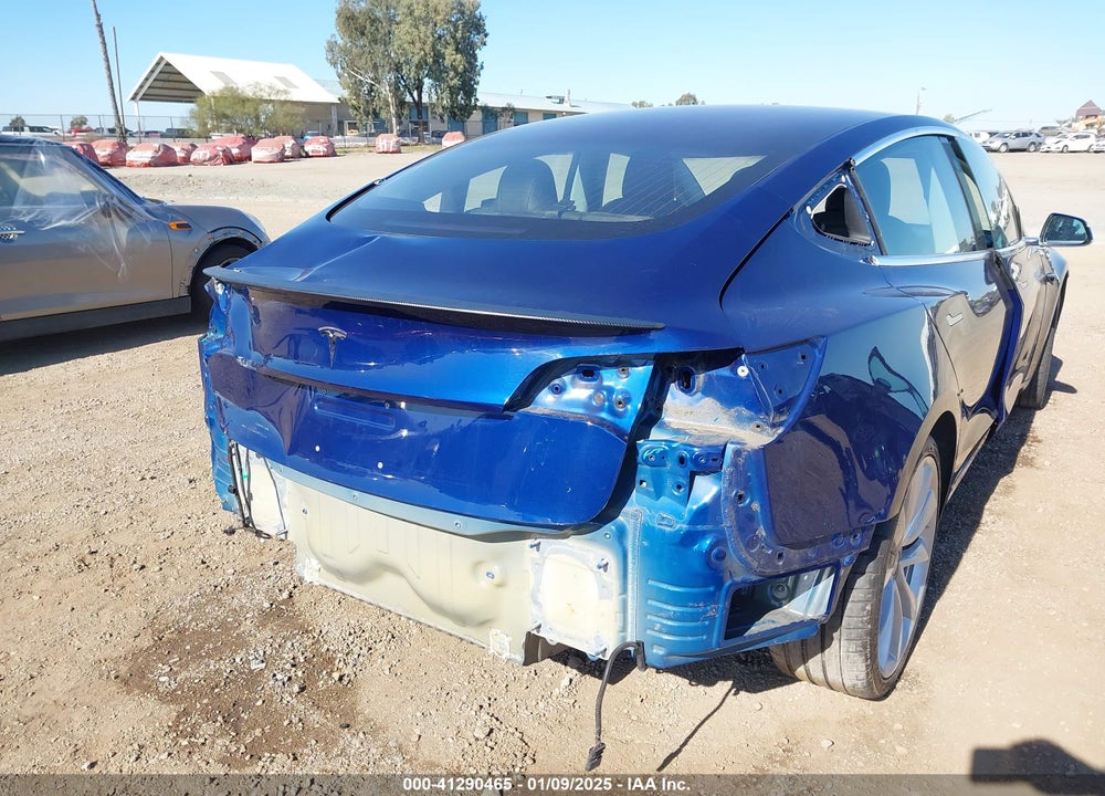 2018 TESLA MODEL 3 VIN: 5YJ3E1EB8JF151475