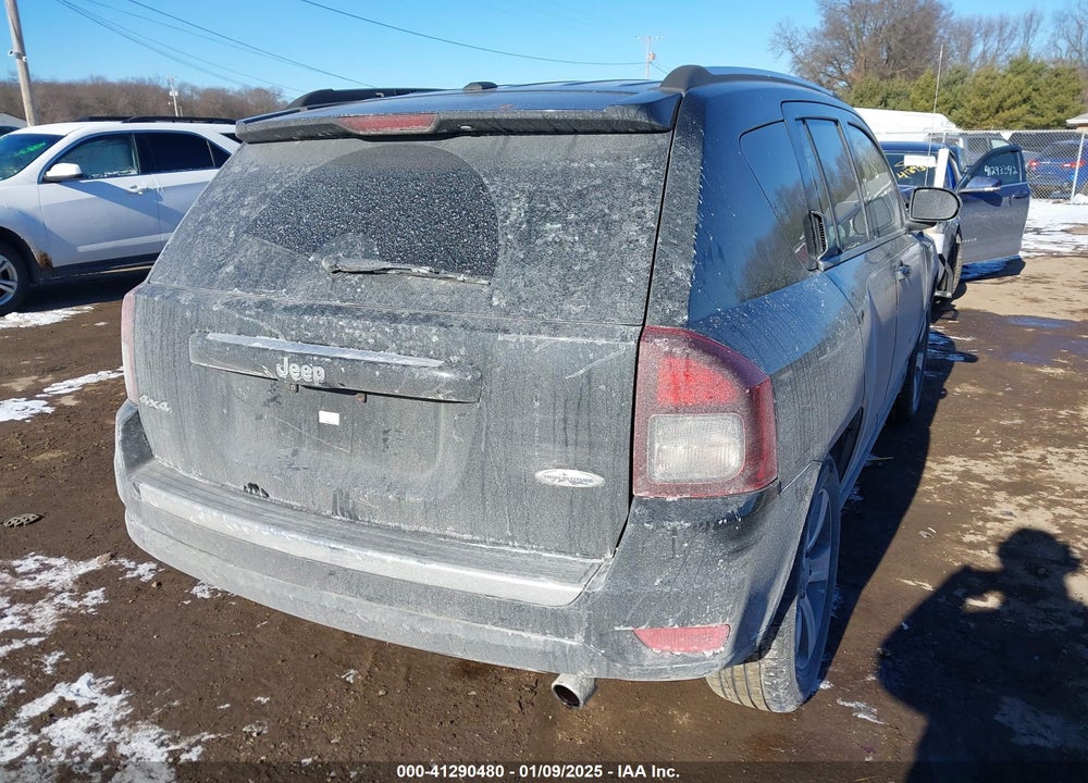 2017 JEEP COMPASS VIN: 1C4NJDEB5HD165566