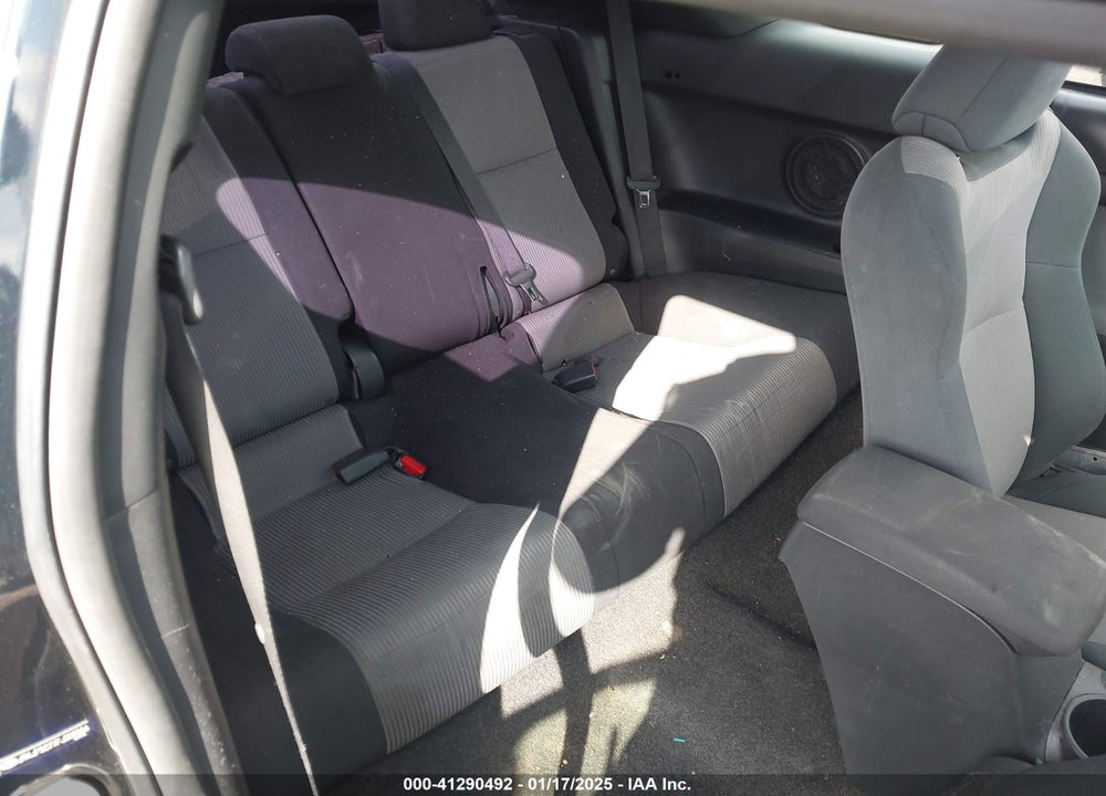 2015 SCION TC VIN: JTKJF5C77FJ009556
