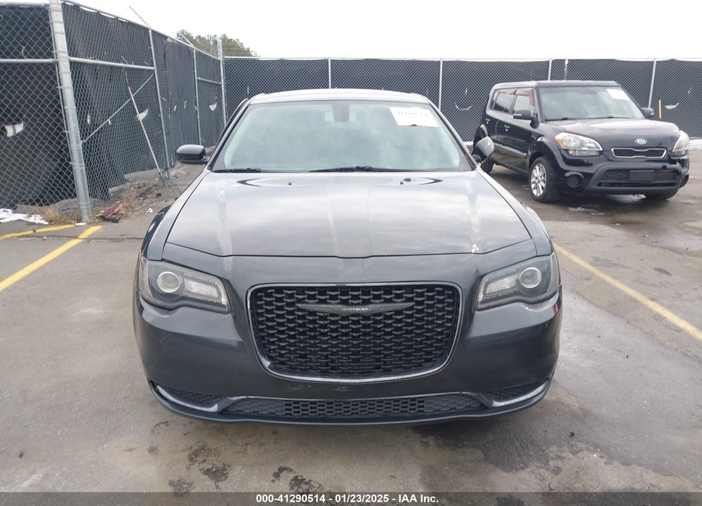 2018 CHRYSLER 300 VIN: 2C3CCAAG7JH216466