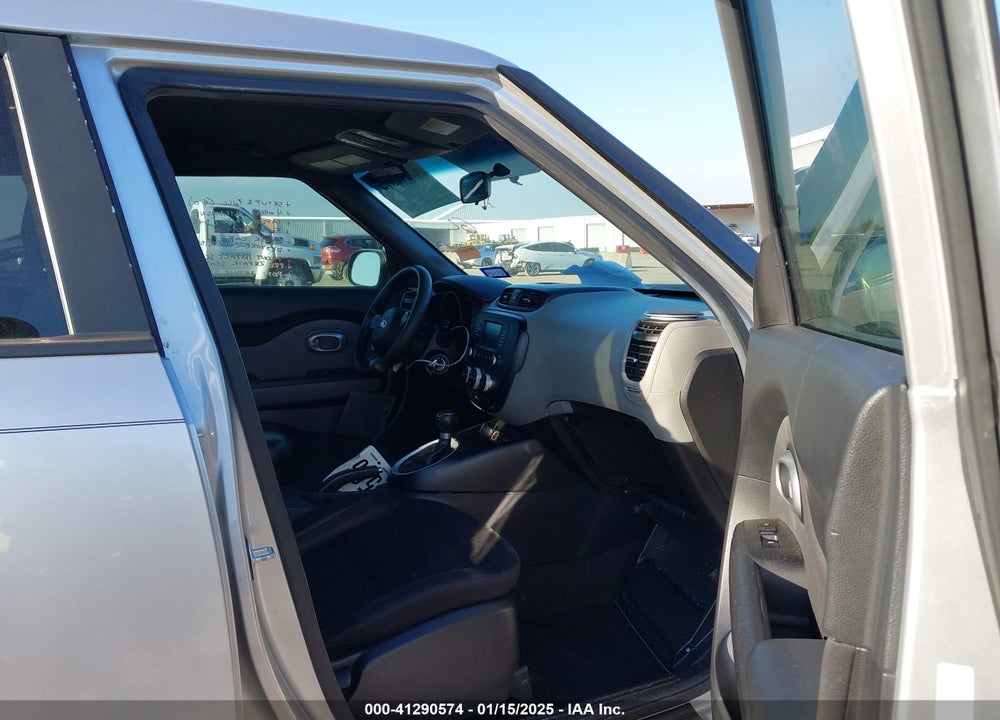 2017 KIA SOUL VIN: KNDJN2A26H7484289