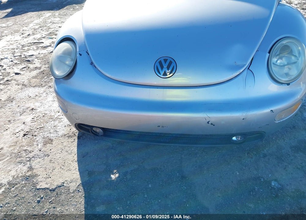 2001 VOLKSWAGEN NEW BEETLE GLS VIN: 3VWCK21CX1M437608