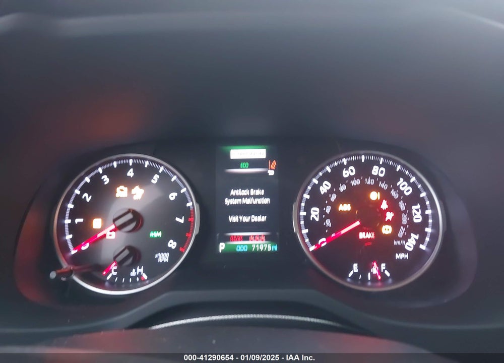 2020 TOYOTA RAV4 XLE VIN: JTMW1RFV8LD054190