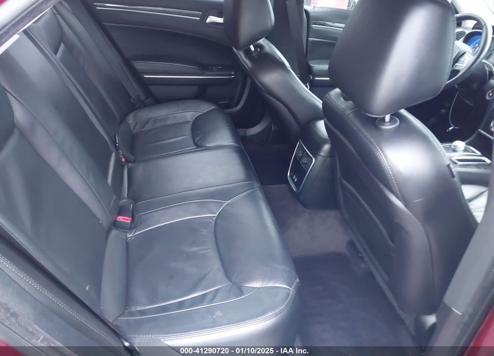 2016 CHRYSLER 300 VIN: 2C3CCAAG2GH343621