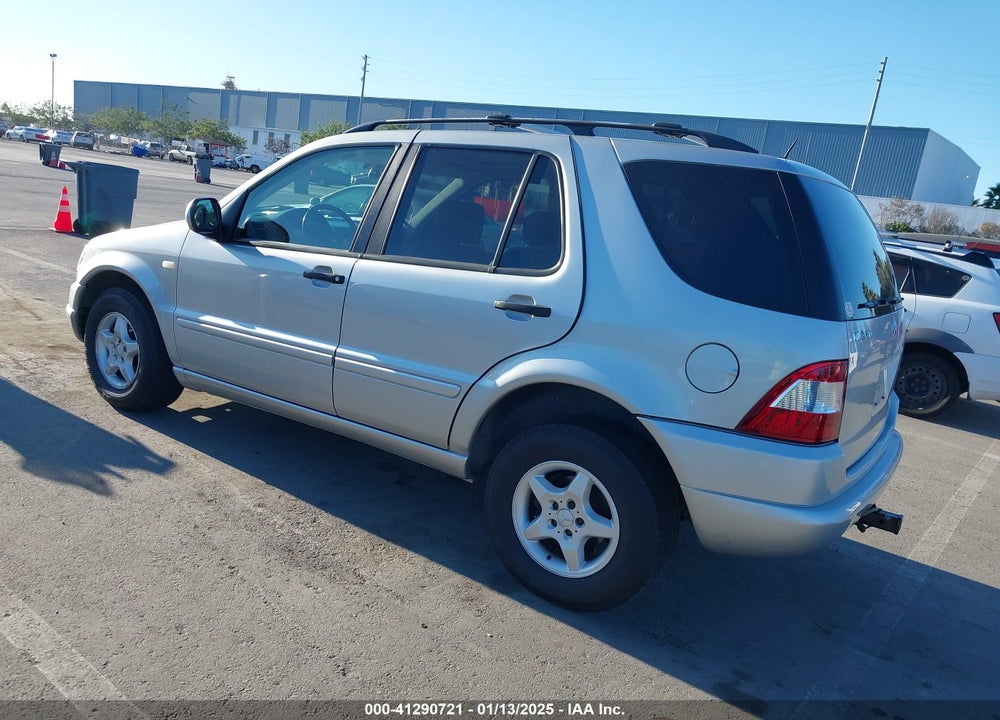 2001 MERCEDES-BENZ ML 320 VIN: 4JGAB54E51A274528