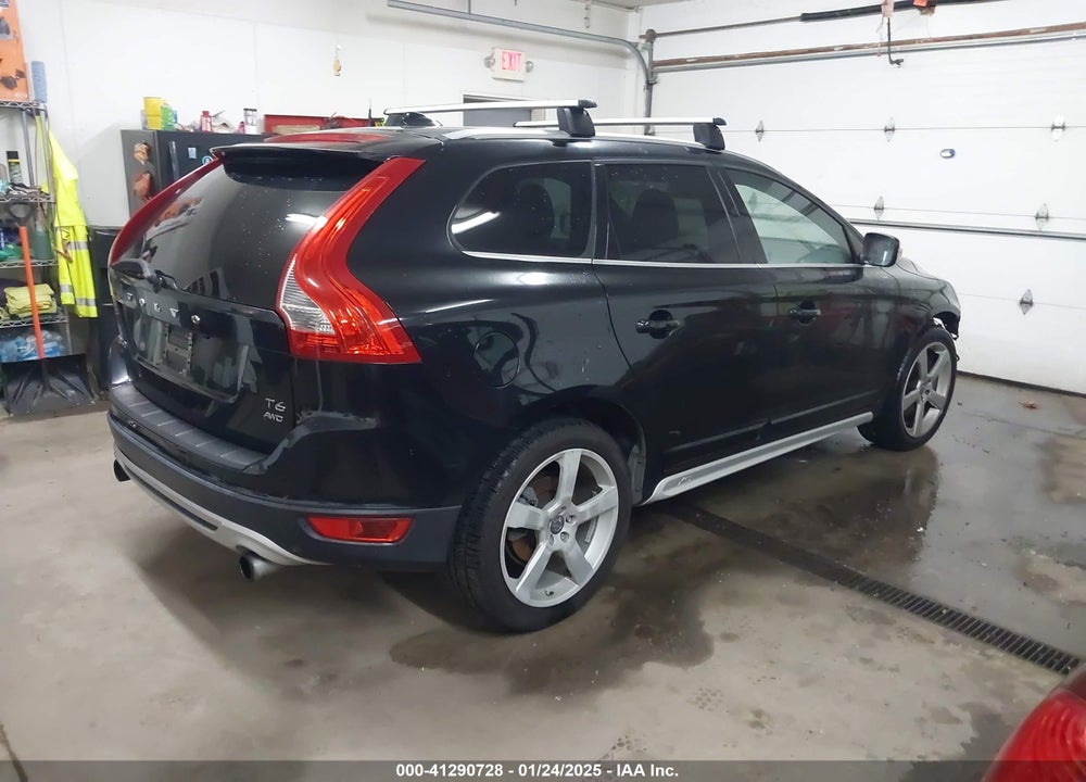 2013 VOLVO XC60 T6 VIN: YV4902DZ4D2411839
