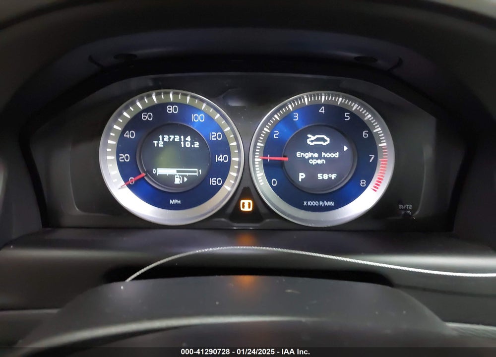 2013 VOLVO XC60 T6 VIN: YV4902DZ4D2411839