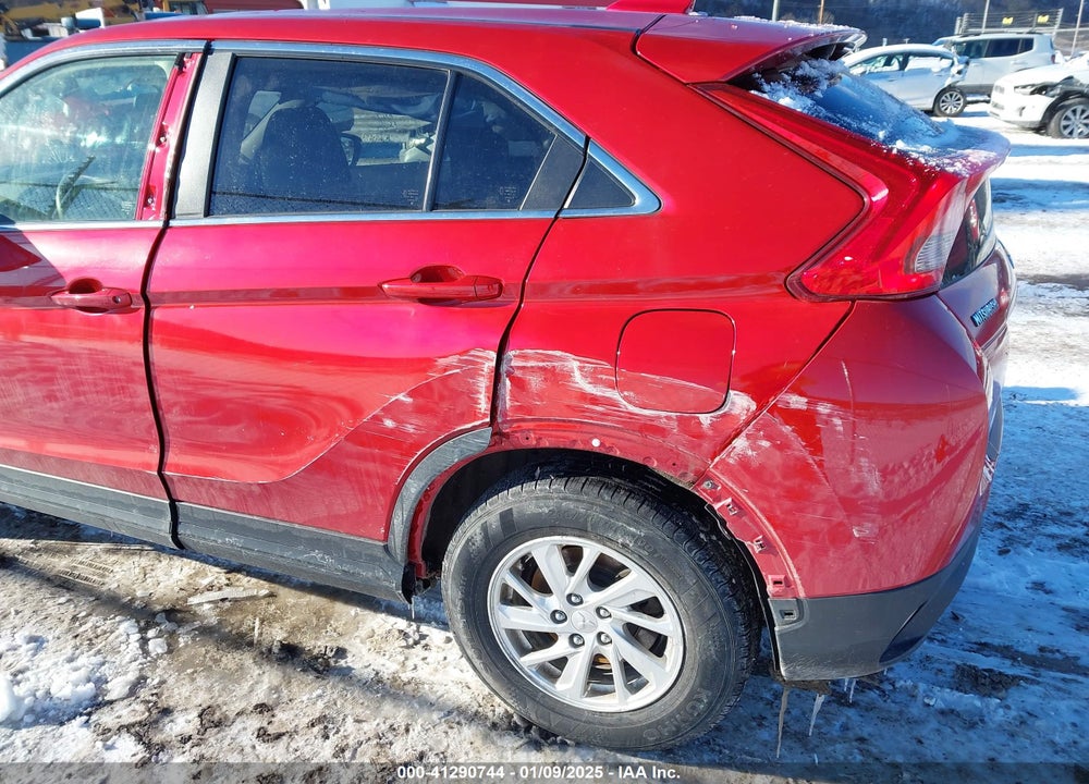 2018 MITSUBISHI ECLIPSE CROSS ES VIN: JA4AT3AA6JZ061428