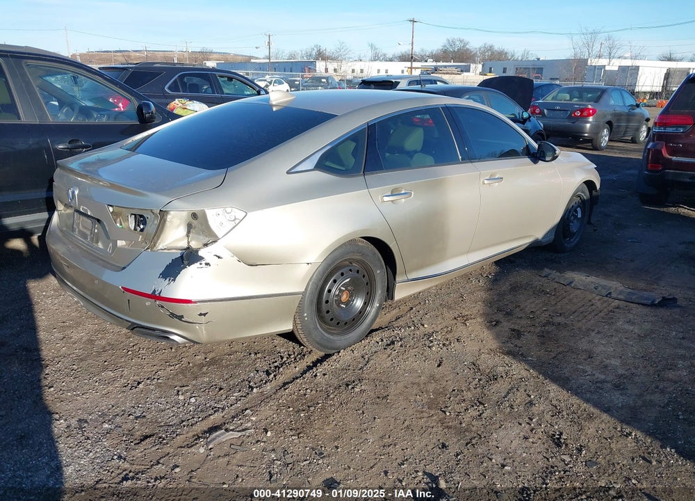 2018 HONDA ACCORD VIN: 1HGCV1F95JA100781