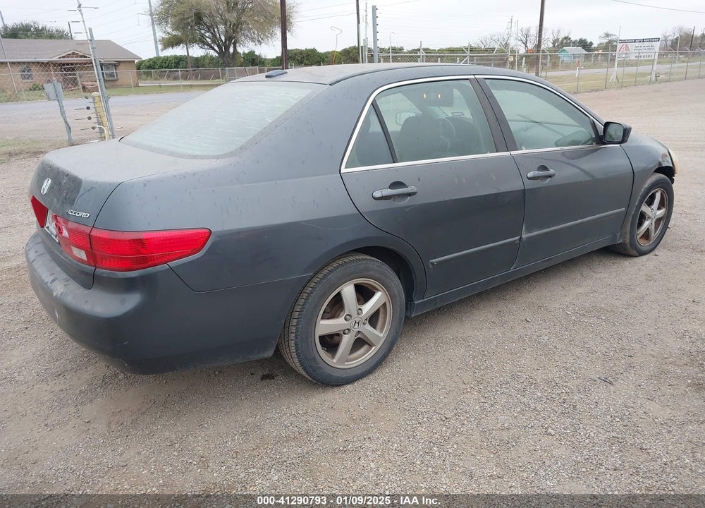 2005 HONDA ACCORD 2.4 EX VIN: 1HGCM56895A086441